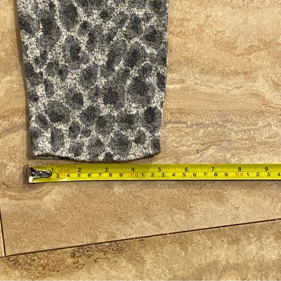 Soma Cool Nights XS Pajama Jogger BOTTOMS Pants Animal Leopard Print Gray Soft - Picture 6 of 8